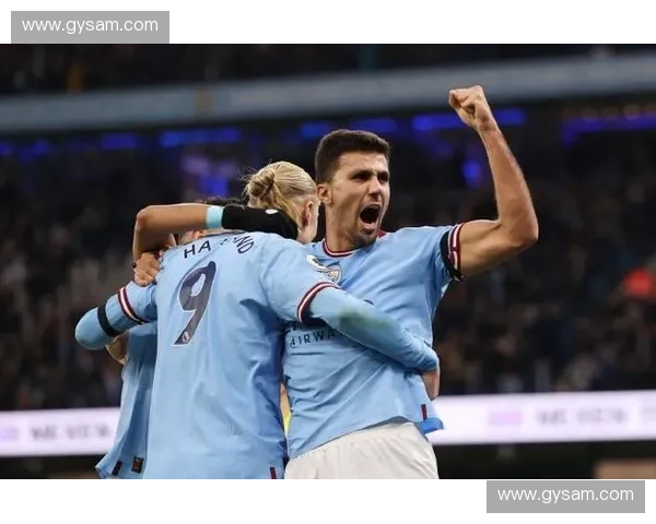 围绕罗德里核心作用深度解析曼城中场攻守运转体系构建机理与演变